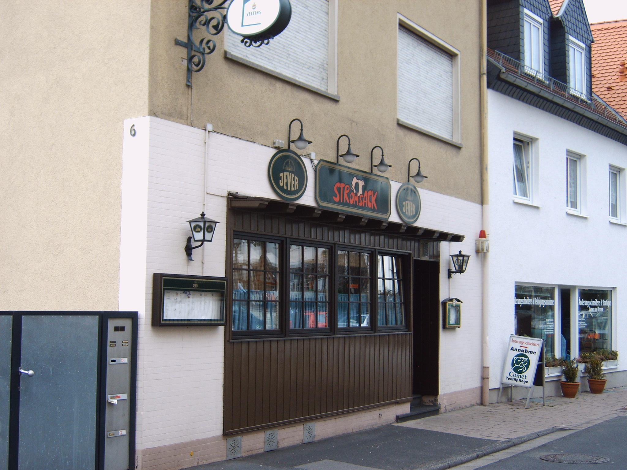 Oberh�chstadt's Bierkneipe.